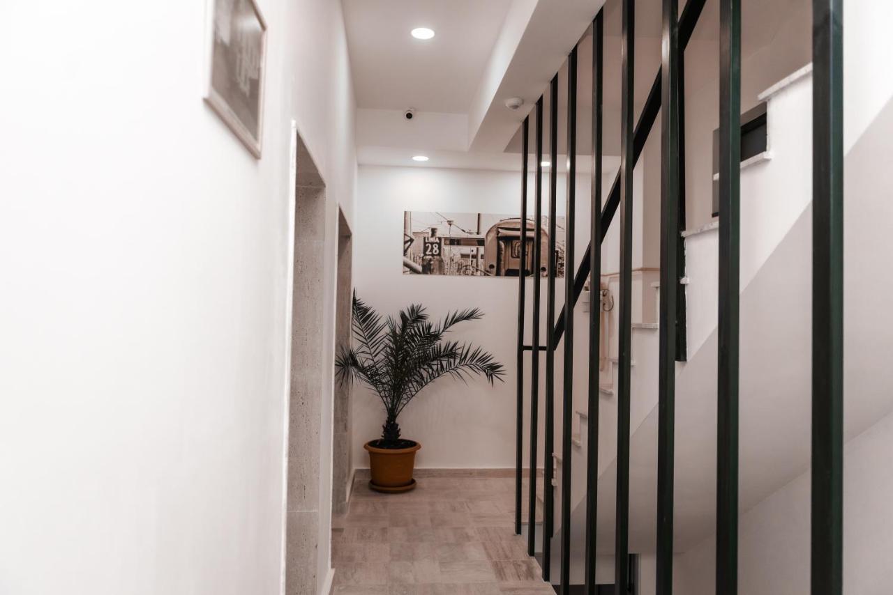 Puzzle Apartaments&Studios Craiova Extérieur photo