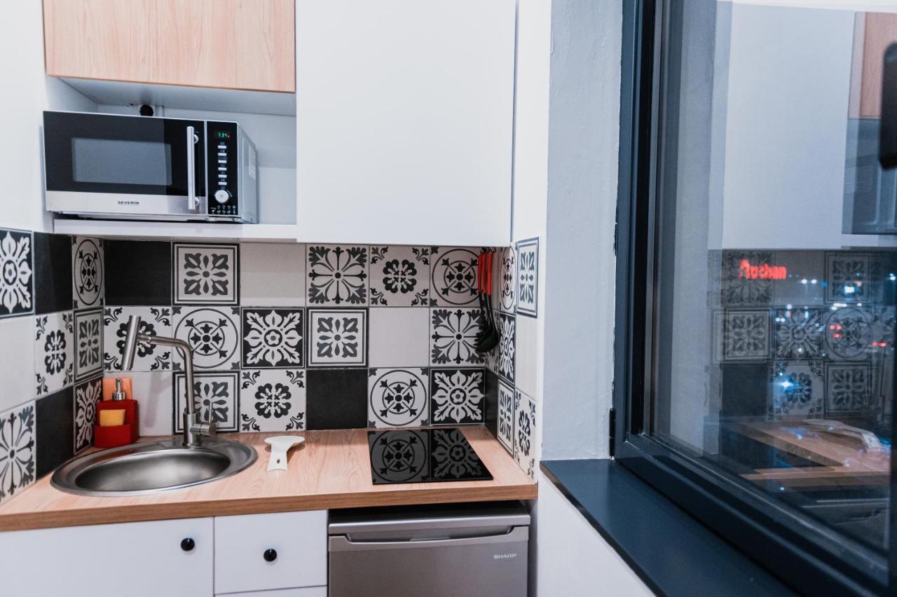Puzzle Apartaments&Studios Craiova Extérieur photo
