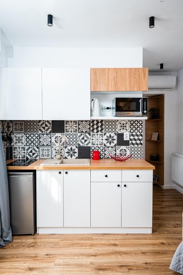 Puzzle Apartaments&Studios Craiova Extérieur photo